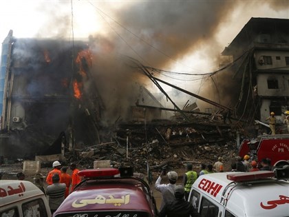 巴基斯坦喀拉蚩商場惡火　已知6死仍65失蹤