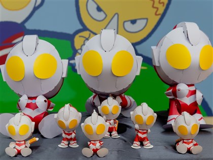 超人力霸王提燈2月底可領　高雄馬年新春小物亮相