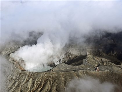 阿蘇火山直升機墜毀2台灣人生死未卜　熱門行程引安全疑慮