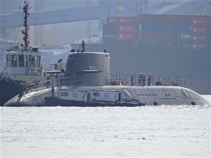 海鯤號高雄港內試航　台船：依既定計畫進行