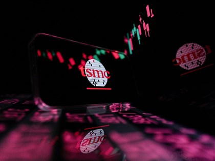 台積電衝1770元 台股早盤漲逾600點寫31858點新高