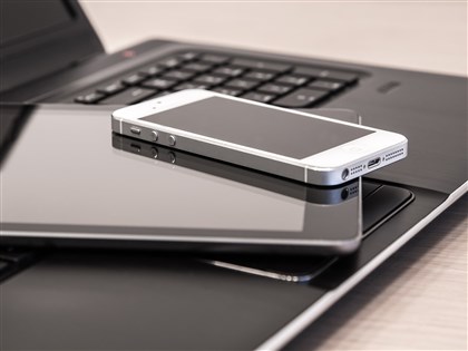 舊行動電源手機放抽屜可能自燃?鋰電池安全使用與回收攻略