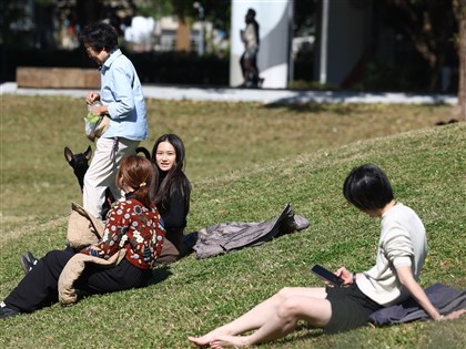 週日多雲天氣回暖　27日冷空氣增強下探12度
