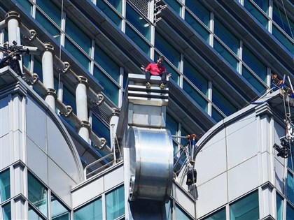 霍諾德徒手完攀台北101　笑稱「會一直炫耀這次經驗」