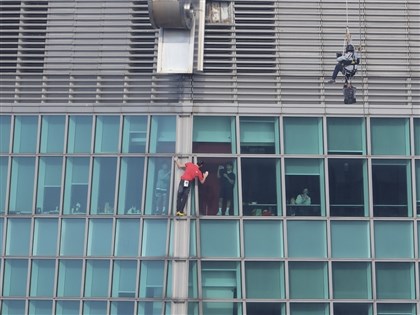 霍諾德徒手爬台北101登場　攀508公尺無容錯空間【不斷更新】