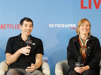 霍諾德登101被說「瘋子」　妻子力挺：他爬得快樂