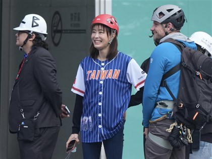 賈永婕分享霍諾德挑戰台北101延期內幕 感謝蔣萬安陳世凱和神奇鳳梨