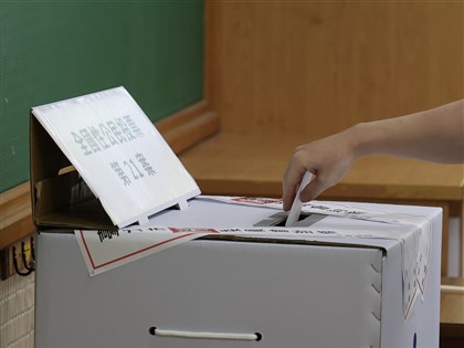 不在籍投票立法公聽會　中選會憂8896種選票、學者對年底實施看法兩極