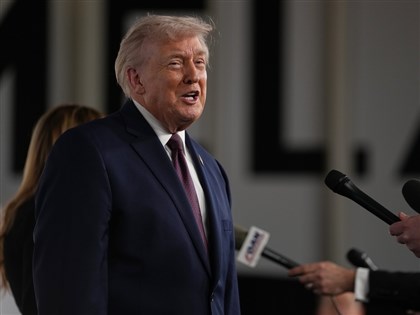 川普：盼無需對伊朗動武　計劃就核協議舉行會談