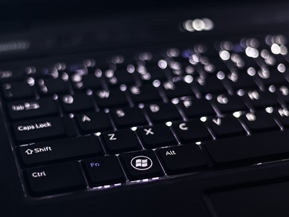 中國駭客鎖定全球外交官員寄假美國政策檔案　開啟即遭駭入