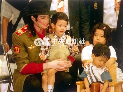 麥可傑克森新紀錄片曝未公開錄音　談與兒童互動