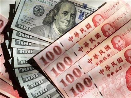 熱錢出走　新台幣下探逾9個月新低單週貶值2.1角