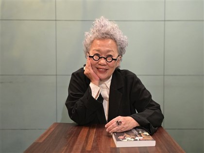 泰國作家威拉蓬以小說拆解迷思　鼓勵年輕世代創新【專訪】