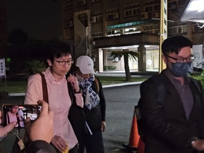 疑涉高金素梅案　屏東議員越秋女訊後請回