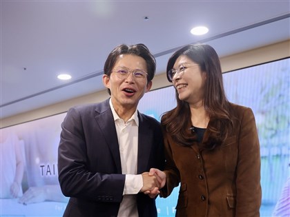 鄭麗文：農曆年後與黃國昌宣布藍白共同願景與政見