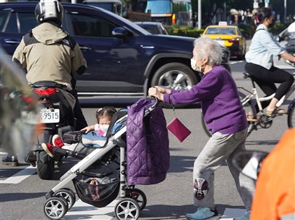 台灣1月總人口2328萬9405人　連25個月負成長