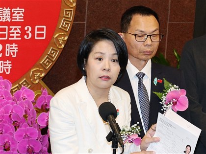 陸委會：立委李貞秀雙重戶籍不符參選資格　政府將處理選務漏洞