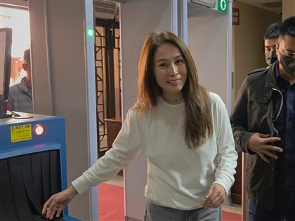 高金素梅涉詐領助理費等案　100萬元交保