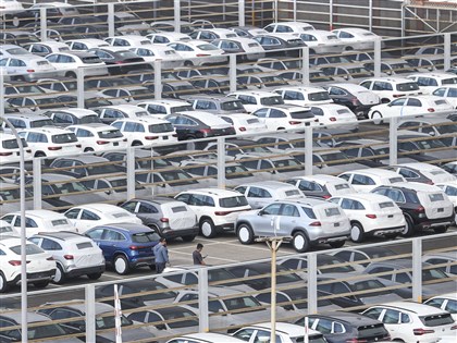 台美對等貿易協定簽署　美規小客車零關稅小貨車仍將課稅