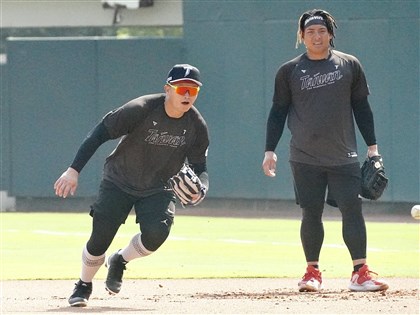 棒球經典賽台灣隊練習賽7投接力登板　吳念庭敲2安