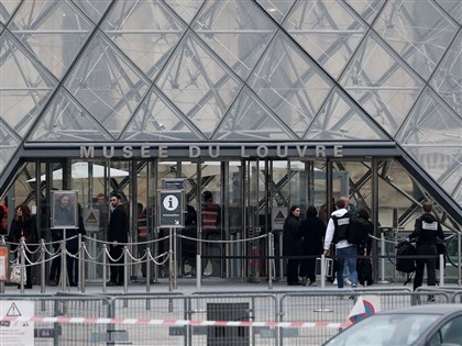 巴黎羅浮宮風波不斷　傳2員工涉票券詐騙被捕
