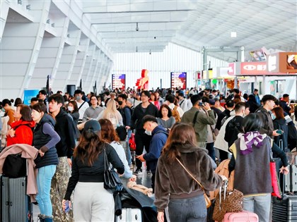 桃機小年夜旅運量15.5萬人次　籲旅客提早抵達