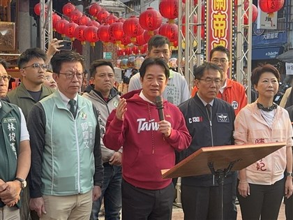 澎湖縣長陳光復跌倒昏迷　賴總統：手術順利仍陷危險