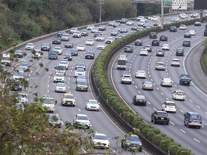 公路局:初五現北返及出遊車潮 估12路段易壅塞