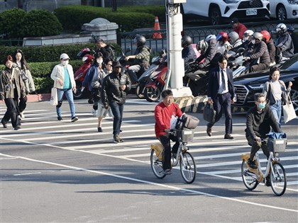 初五各地多雲到晴 東半部、恆春有局部短暫雨
