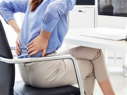 研究揭免疫系統男女大不同　女性慢性疼痛更劇烈