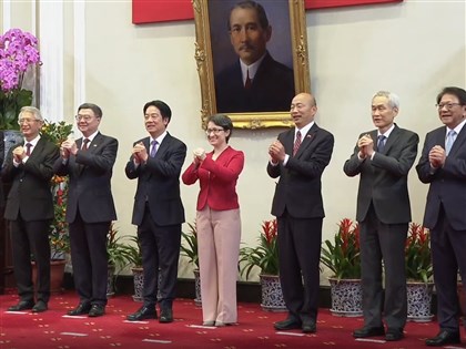 與五院院長茶敘　賴總統：為國家人民邁出第一步