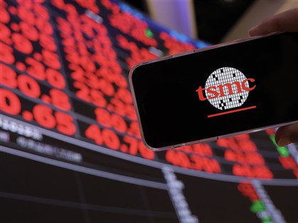 台股馬年紅盤創多項紀錄　記憶體和被動元件強勢