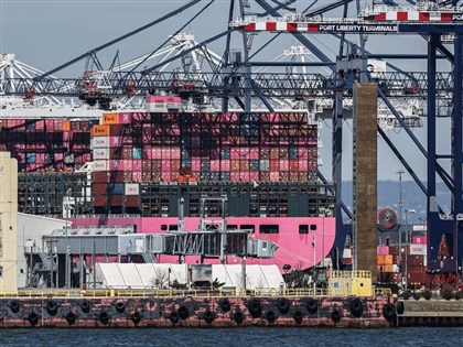 川普重整貿易布局　10%全球關稅稅率正式生效