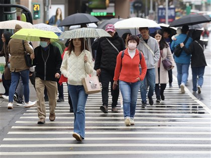 吳德榮:未來一週晴雨多變 228連假留意雨勢