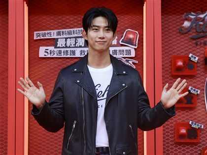 玉澤演傳4月迎娶圈外女友　繼燦盛後2PM第2人結婚