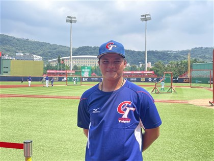 李灝宇熱身賽敲安　受日媒訪問透露拚WBC考量