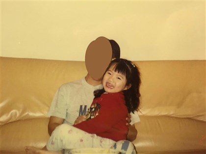 處理被通緝女兒保單 港人郭鳳儀父被判刑8個月