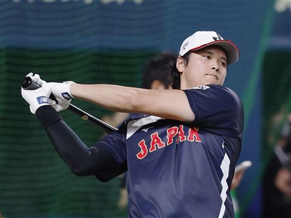 大谷翔平準備經典賽　球場罕見提醒興奮球迷回位