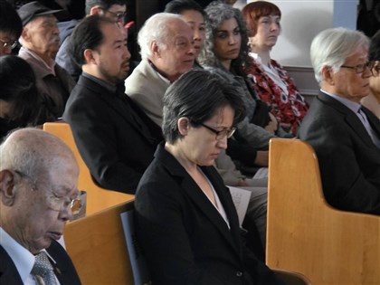 赴義光教會追思　蕭副總統：認識真相守護台灣未來