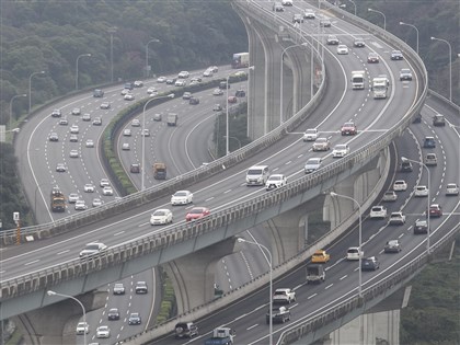 228連假收假日國道交通量估平日1.2倍　11路段易塞