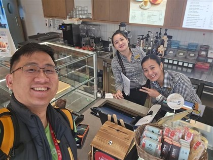 轟炸就在窗外　親歷戰火杜拜台商：穩住自己力量大