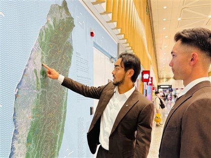 WBC費柴德融入台灣隊　林家正地圖導覽媽媽出生地