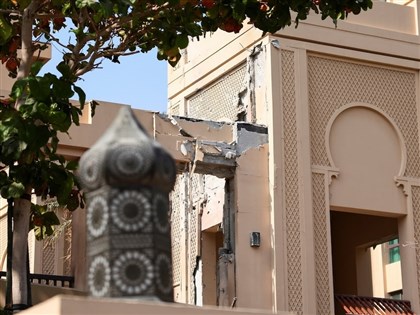 波灣多國遇襲　阿聯關閉使館抗議伊朗飛彈無人機攻擊