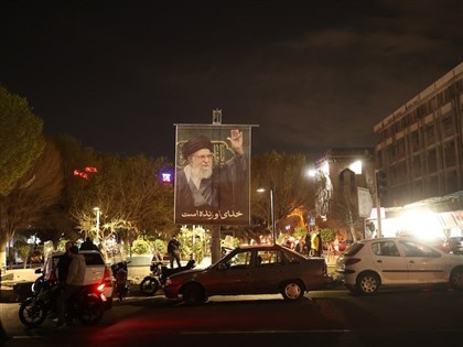 哈米尼夫人傷重不治　伊朗矢言不惜代價捍衛國土