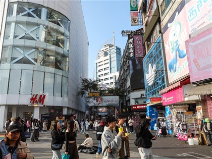 西門町伴手禮店疑向韓客多收費 北市接獲消費申訴