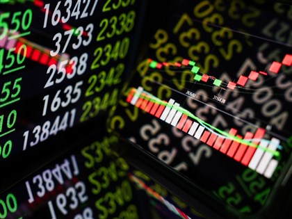 台股3天跌2585點市值蒸發逾8兆　外資單日賣超第3大