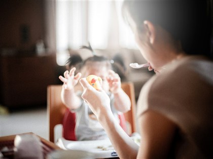 多希望小時候爸媽對我說：遇到困難的事 可以選擇逃離【書摘】
