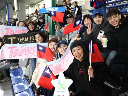 WBC經典賽台澳戰　台灣球迷擠爆把東京巨蛋變主場