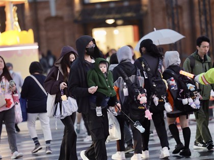 降雨漸歇回溫　吳德榮：6日北、東部再轉濕涼