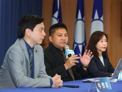 國民黨版國防特別條例拍板3500億　對美軍購分階推進